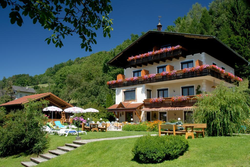 Hotel Karlsdorfer Hof Seeboden Exterior foto